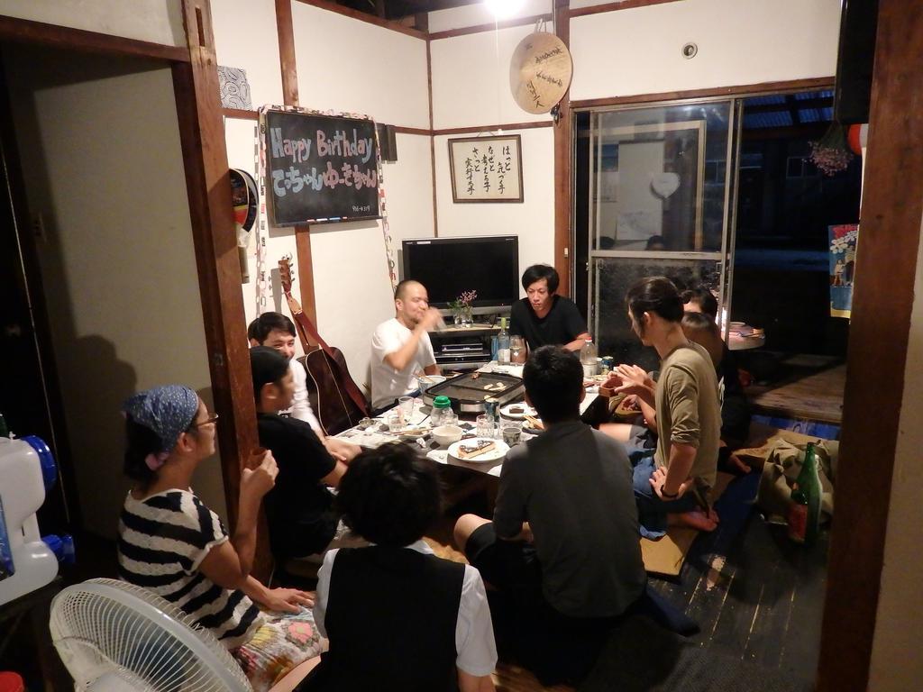 Guesthouse Miso Soup Sambancho Exterior photo