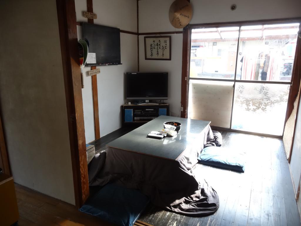 Guesthouse Miso Soup Sambancho Exterior photo